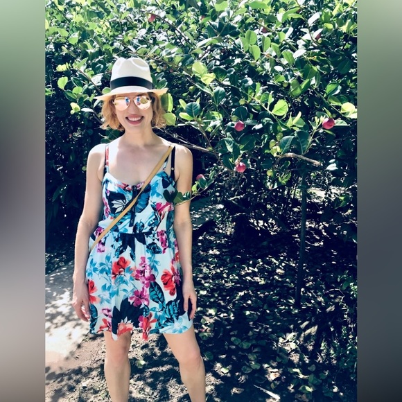 Express Tropical Print Dress - Picture 3 of 5